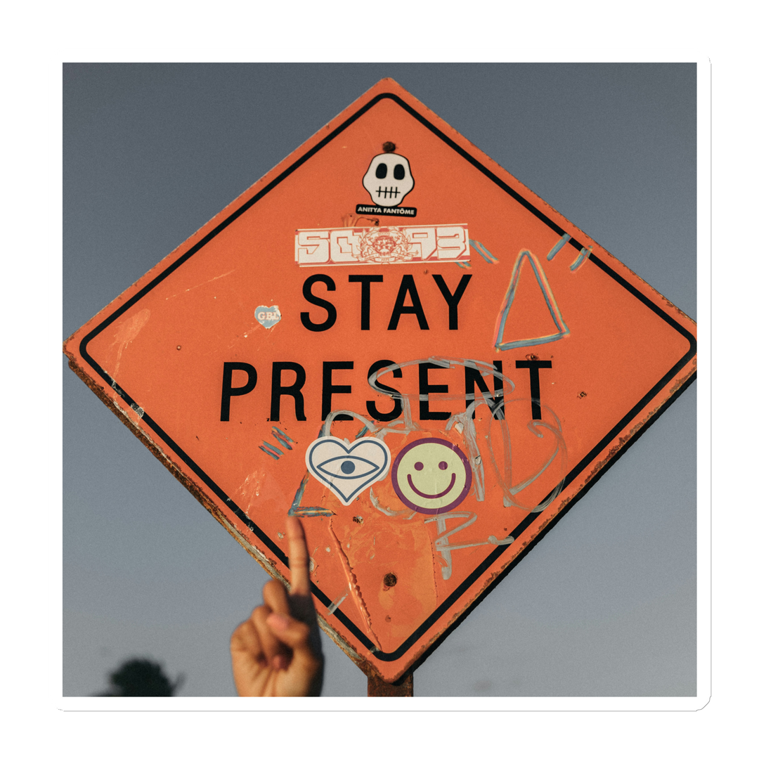 KB | STAY PRESENT! MAGNET The Kindred Bone