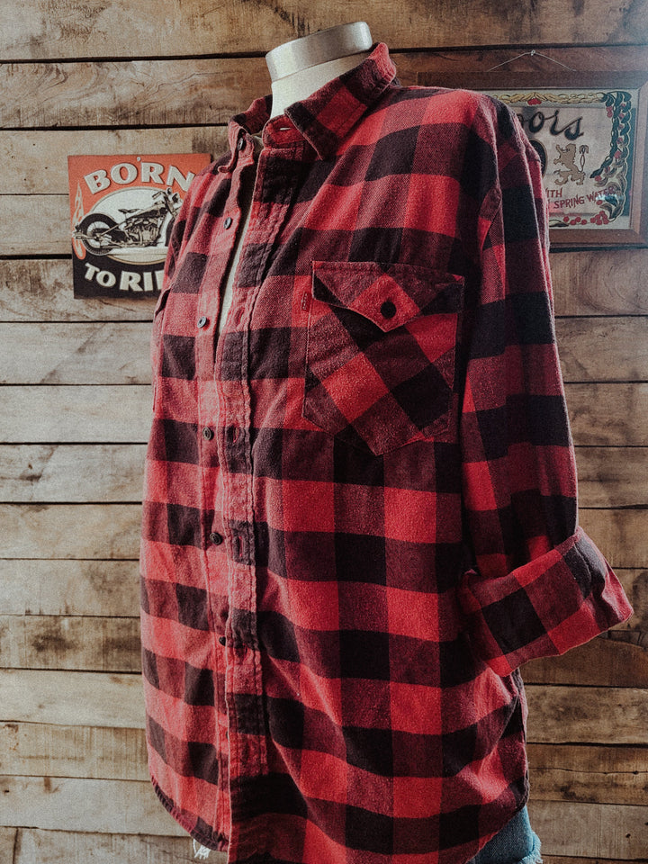 CLASSIC LEVIS FLANNEL The Kindred Bone