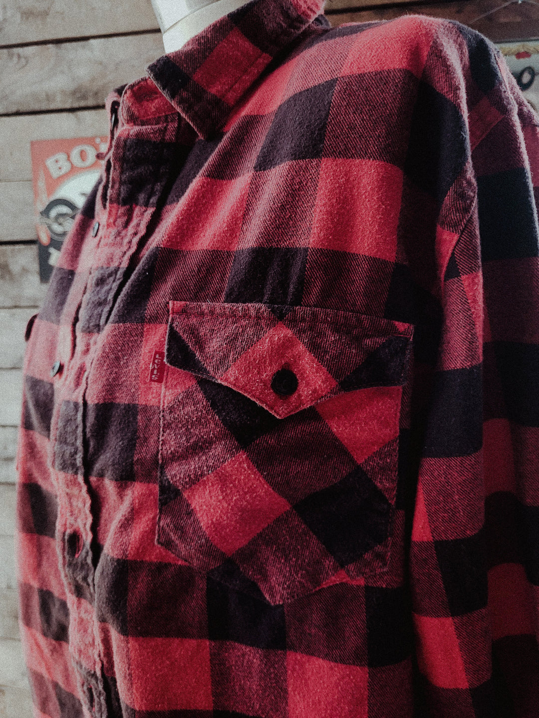 CLASSIC LEVIS FLANNEL The Kindred Bone