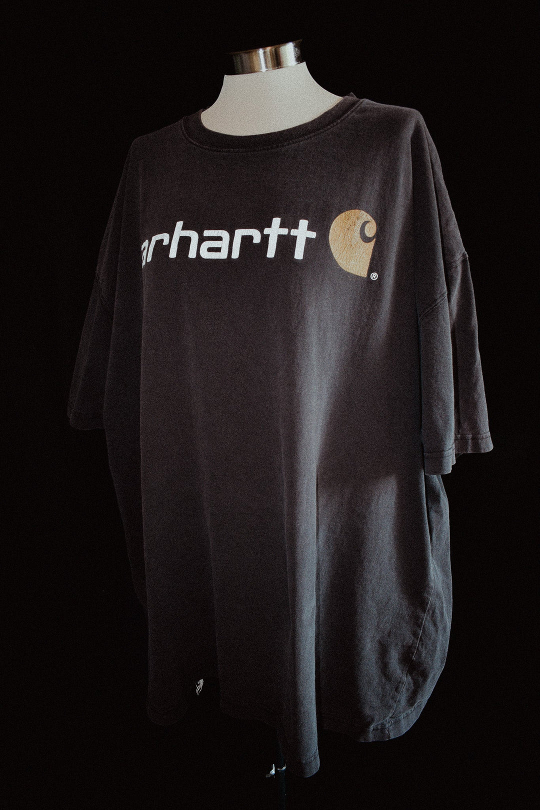 OVERSIZED CARHARTT The Kindred Bone