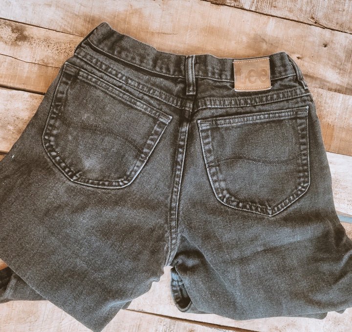 VINTAGE LEE JEANS The Kindred Bone